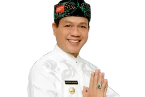 bupati-1-2440920178.webp